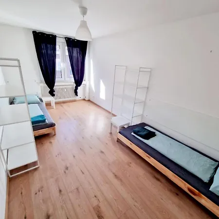 Apartment With Balcony In Dusseldorf